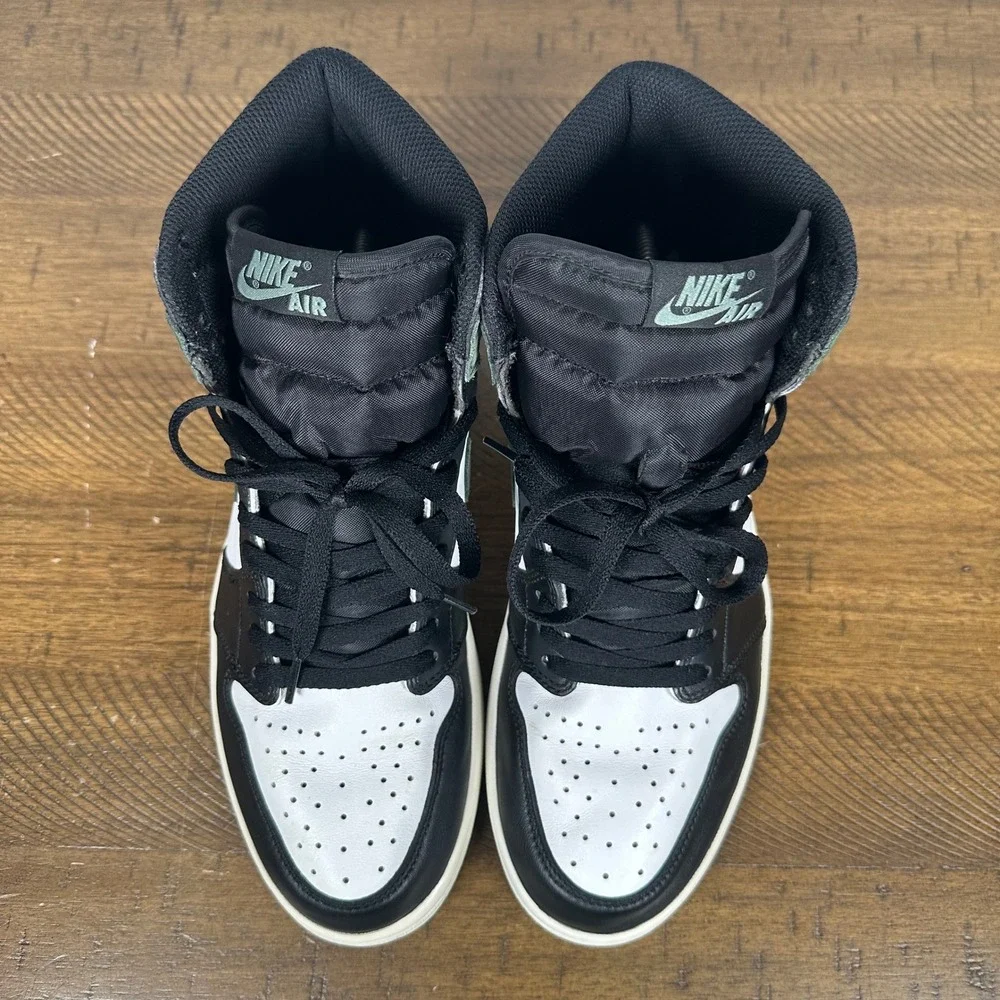 Air Jordan 1 Retro High Mens 10 Clay Green Best Hand Game Basketball Sneakers